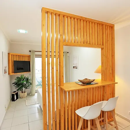 A01 - Marina Mirror Harbour Apartment Lagos Exterior photo