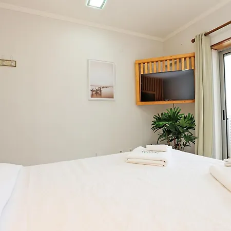 A01 - Marina Mirror Harbour Apartment Lagos Exterior photo